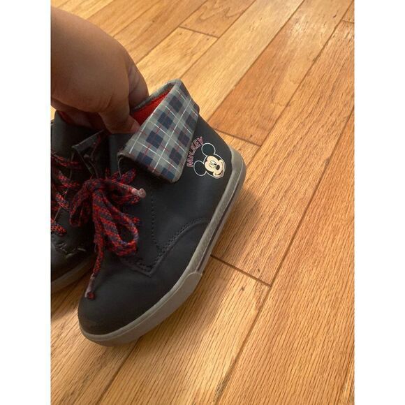 Disney, boy's mickey high top casual sneakers size 11 - Picture 4 of 9